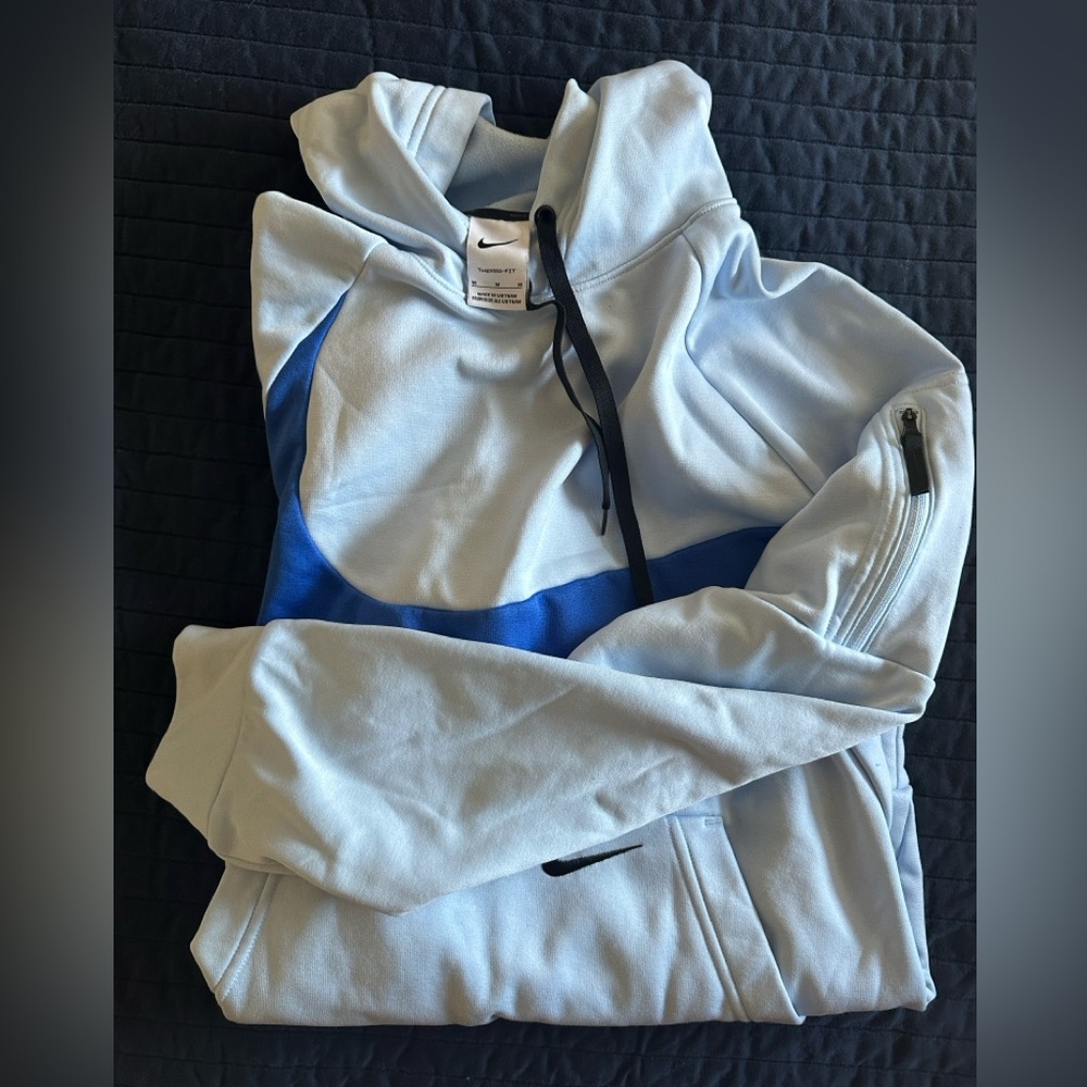 Nike Sky Blue and Navy Hoodie only wore once no tags.